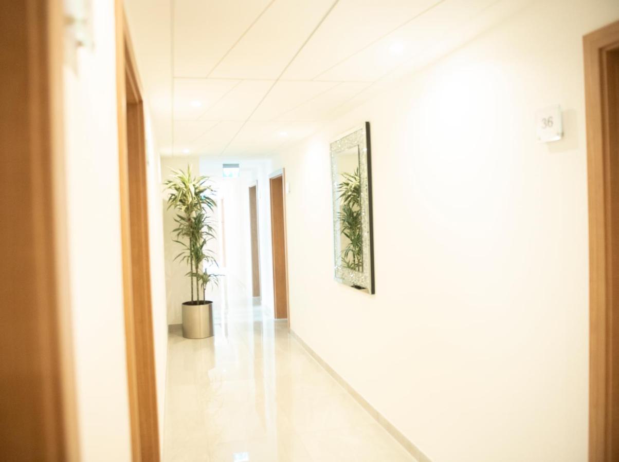 Stadthotel Giengen Ґінґен-ан-дер-Бренц Екстер'єр фото