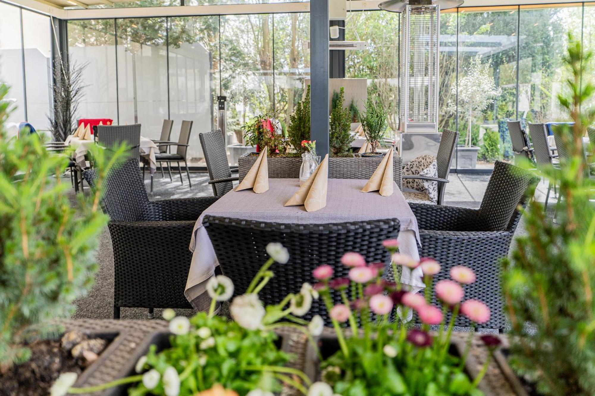 Stadthotel Giengen Ґінґен-ан-дер-Бренц Екстер'єр фото